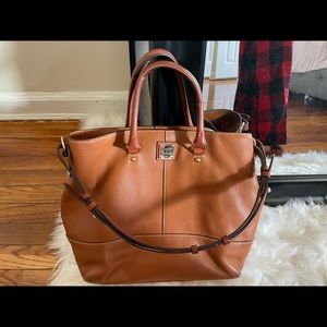 Authentic dooney & Bourne brown leather bag
